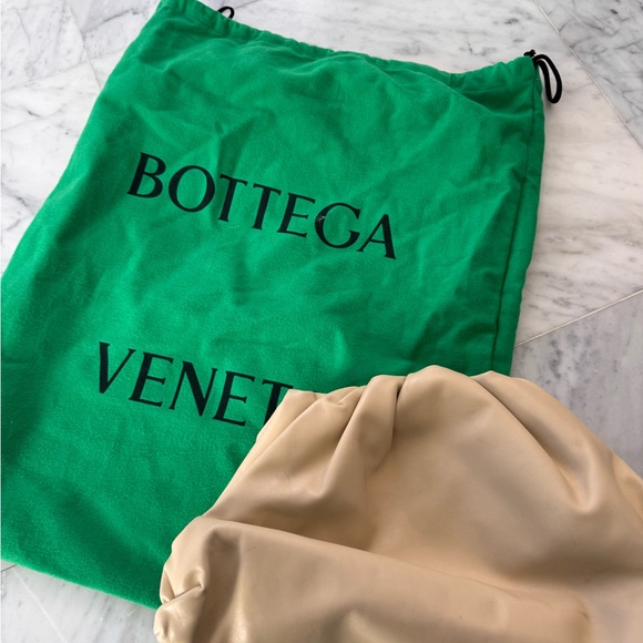 Bottega Veneta Tan Clutch Soft Leather Wristlet - Picture 1 of 5